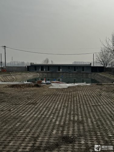 老鹰垂钓园