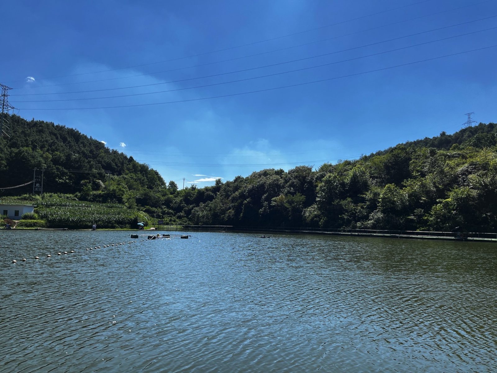 开阳上坝生态钓鱼山庄