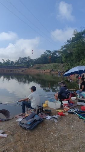 普济仙洞山休闲钓场