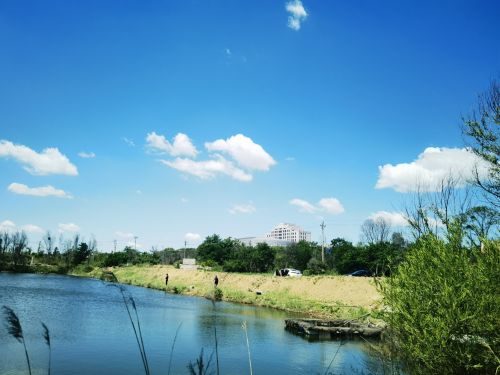 贤哥路亚休闲垂钓园