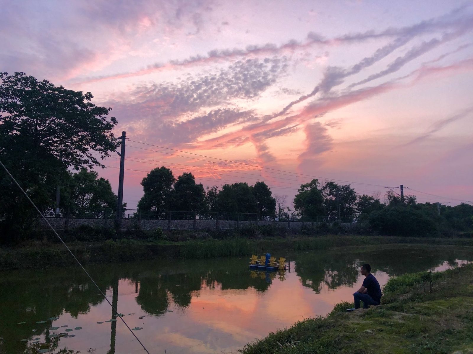 四海垂钓