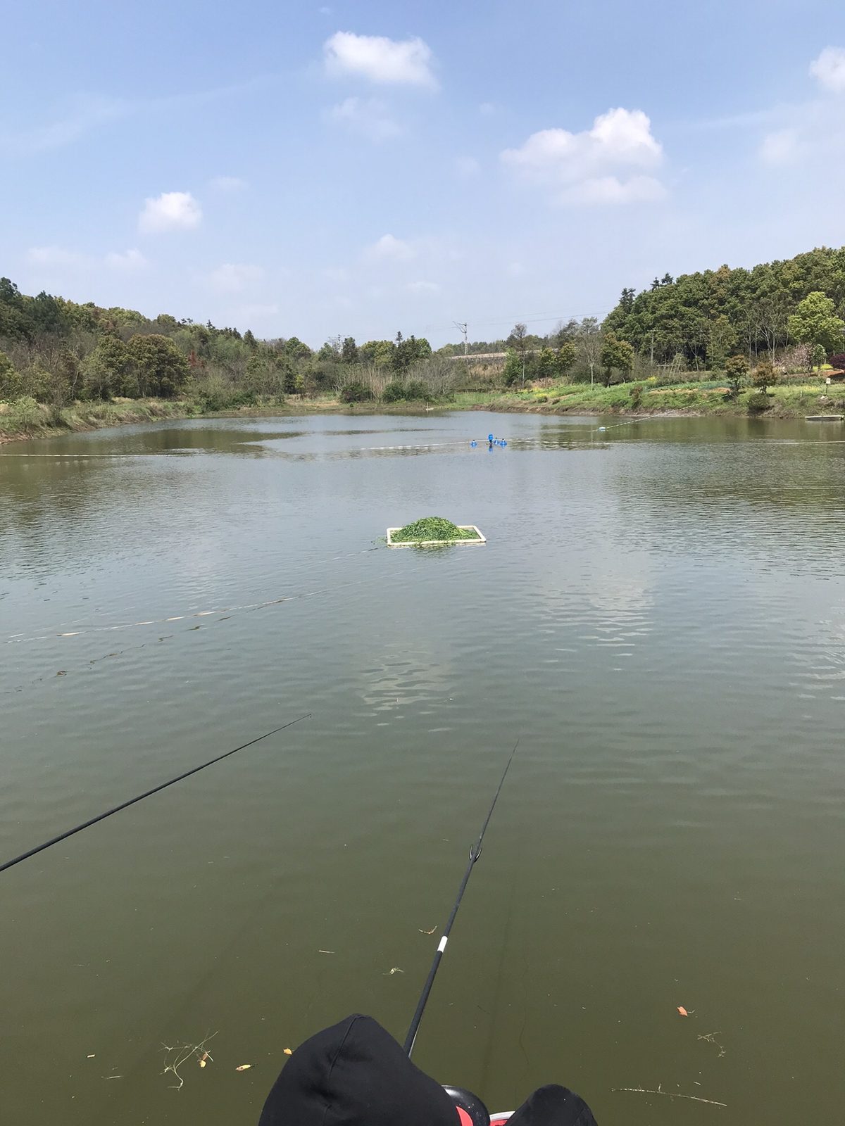 万龙垂钓渔场